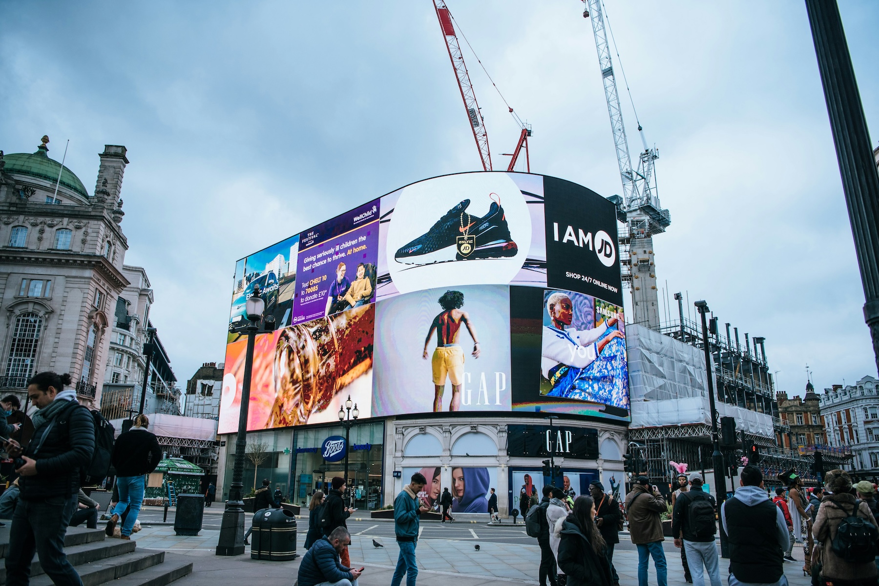 Digital advertising displays at Piccadilly Circus